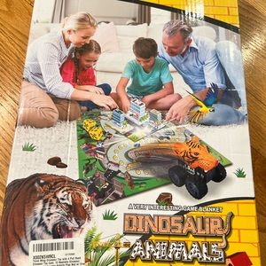 Dinosaur treasure hunt game and cars